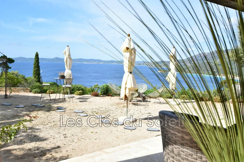 maison  6 pièces  Le Lavandou Cap negre  210&nbsp;m&sup2; -   