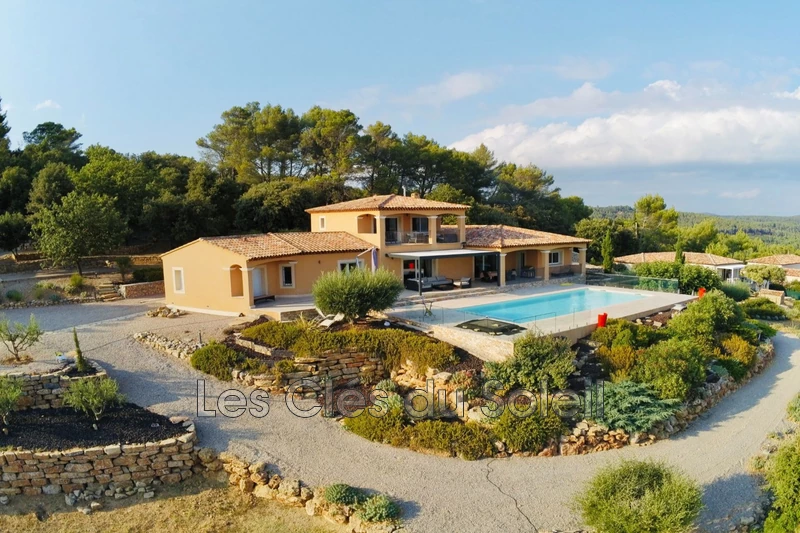 maison  7 pièces  Pignans   290&nbsp;m&sup2; -   