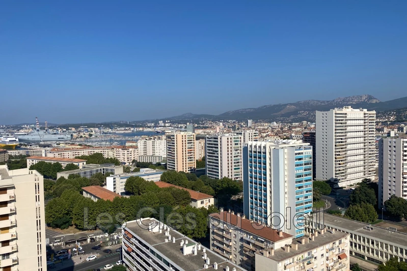 appartement  4 pièces  Toulon Aguillon  85 m² -   