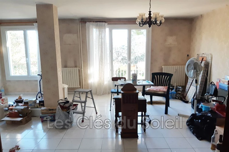 appartement  3 pièces  Hyères Pyanet  67 m² -   