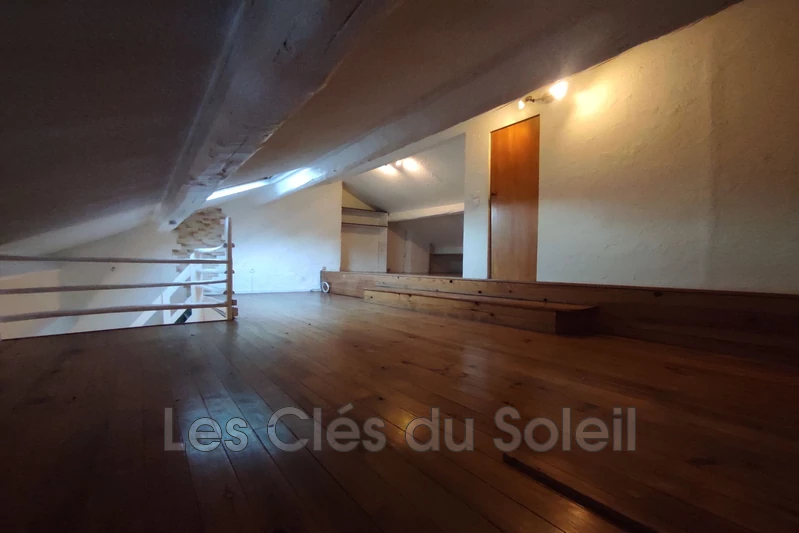 appartement  2 pièces  Toulon Pont du las  39 m² -   