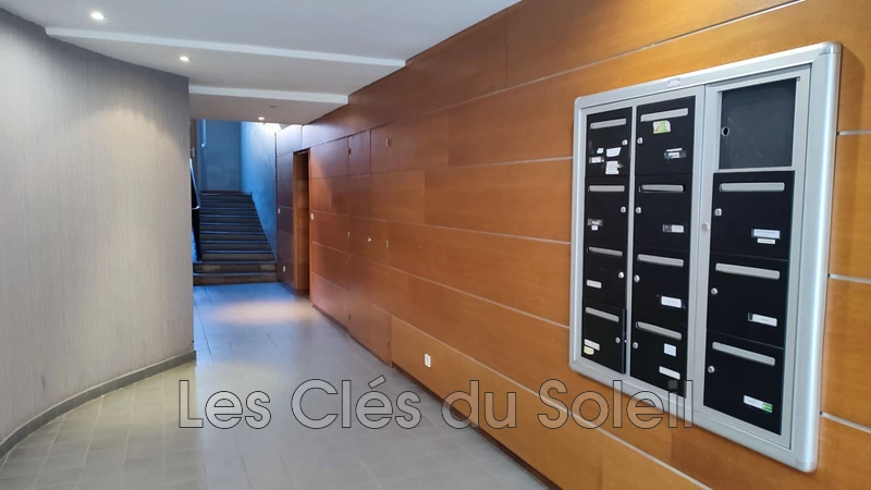 appartement  3 pièces  Brignoles   68 m² -   