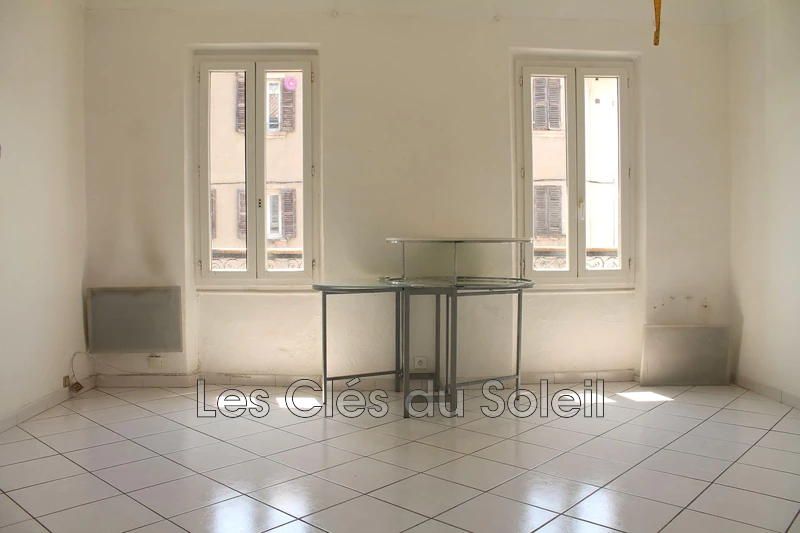 appartement  2 pièces  Toulon St jean du var  38&nbsp;m&sup2; -   
