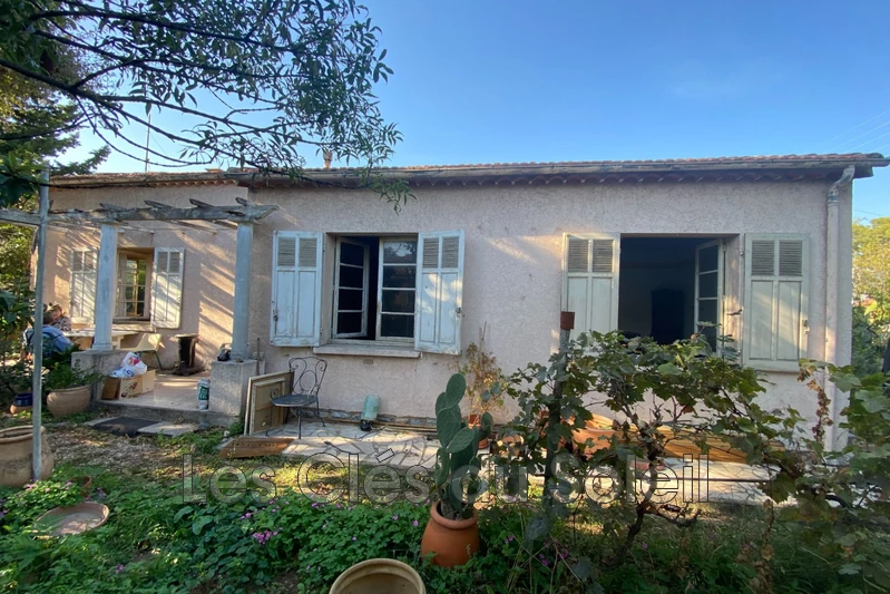 maison  4 pièces  Toulon Serinette  90 m² -   