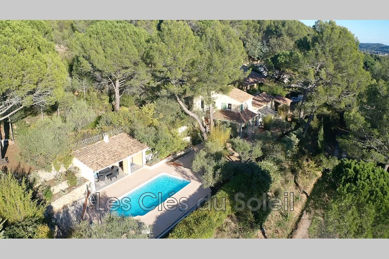 maison  10 pièces  Le Val   227 m² -   