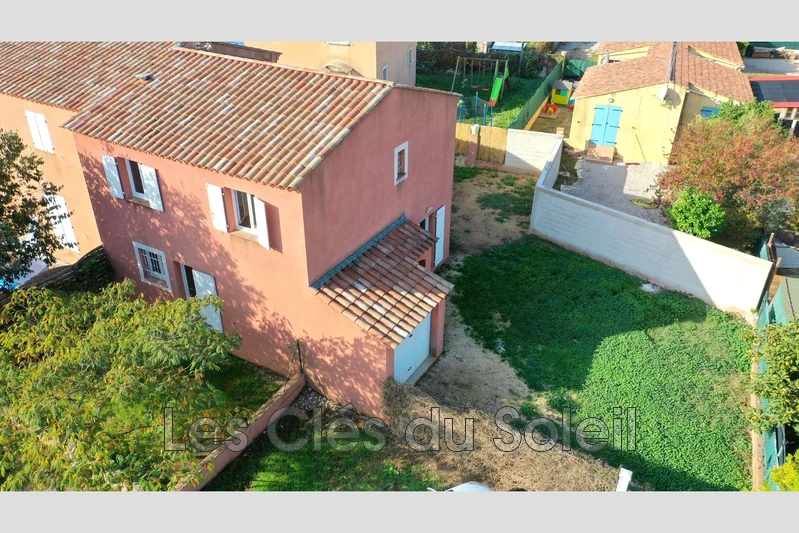 maison  4 pièces  Brignoles   99 m² -   