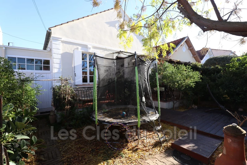 maison  4 pièces  Toulon Aguillon  115 m² -   