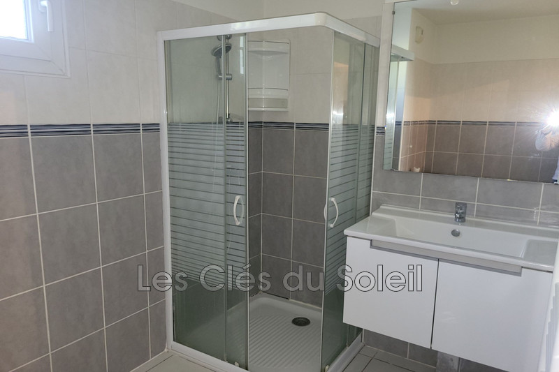 Photo n°2 - Vente appartement La Valette-du-Var 83160 - 217 000 €