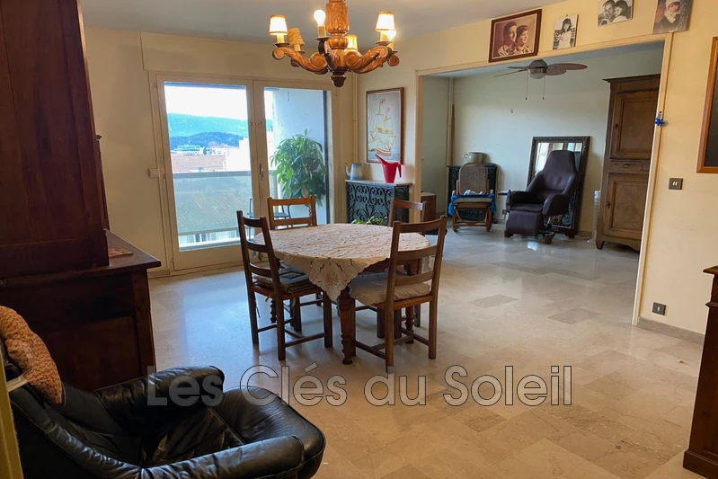 appartement  3 pièces  Hyères Riondet  83 m² -   