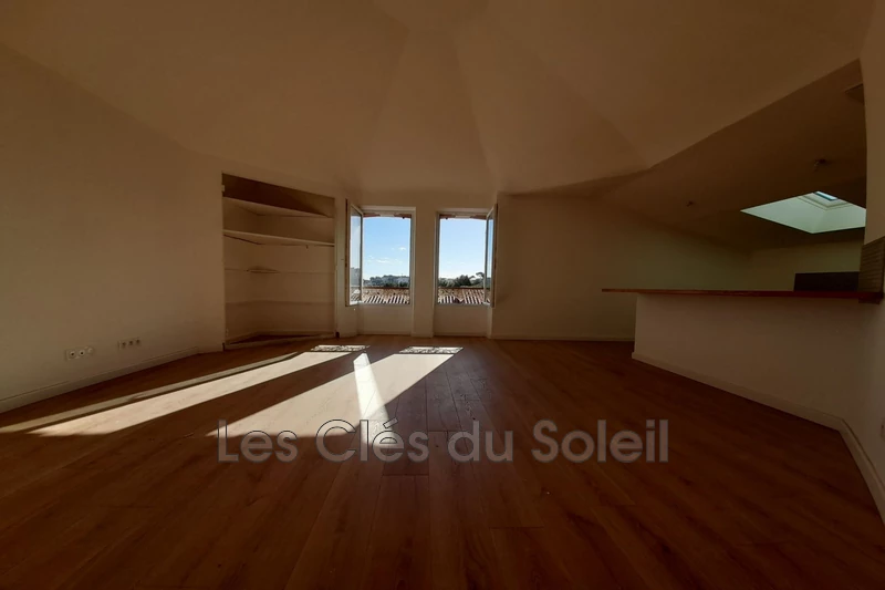 appartement  Toulon Chateauvallon   