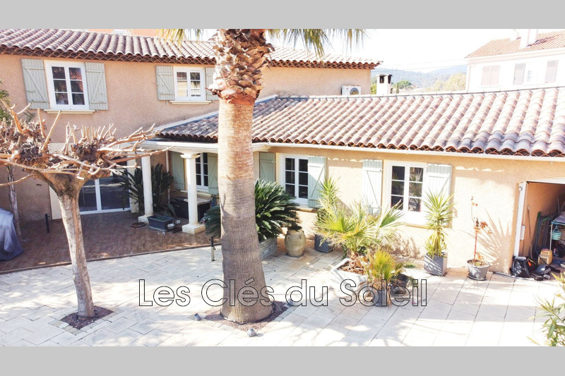 Photo n°2 - Vente Maison villa Cuers 83390 - 499 000 €