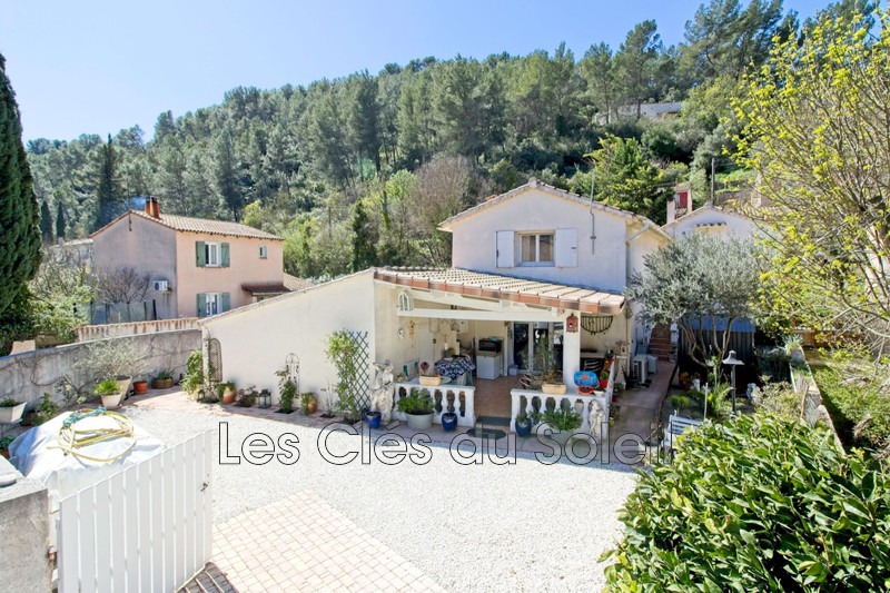 Photo n°1 - Vente Maison villa provençale Solliès-Toucas 83210 - 473 000 €