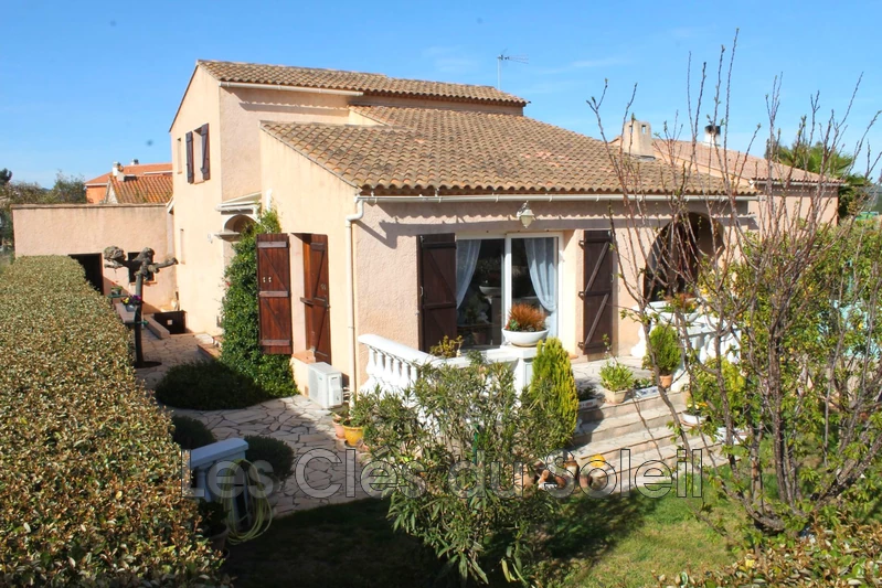 maison  4 pièces  Hyères Hyeres est  115 m² -   