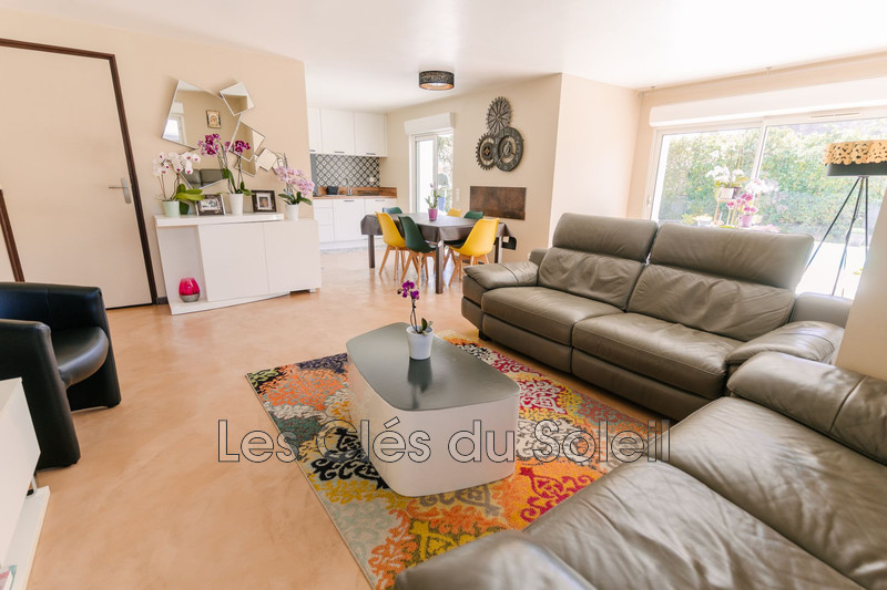 Photo n°2 - Vente Maison villa La Valette-du-Var 83160 - 650 000 €
