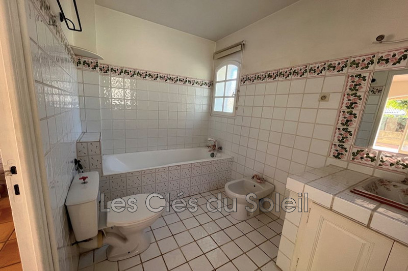 Photo n°11 - Vente Maison villa provençale Ollioules 83190 - 780 000 €