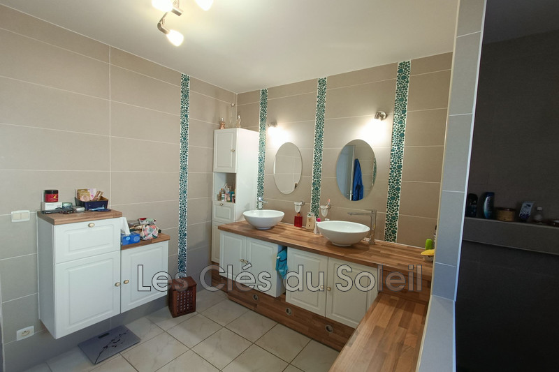 Photo n°5 - Vente maison récente Cuers 83390 - 449 000 €