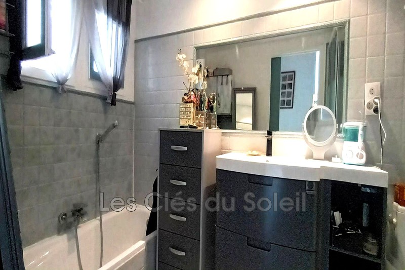 Photo n°5 - Vente maison de village Pignans 83790 - 209 000 €