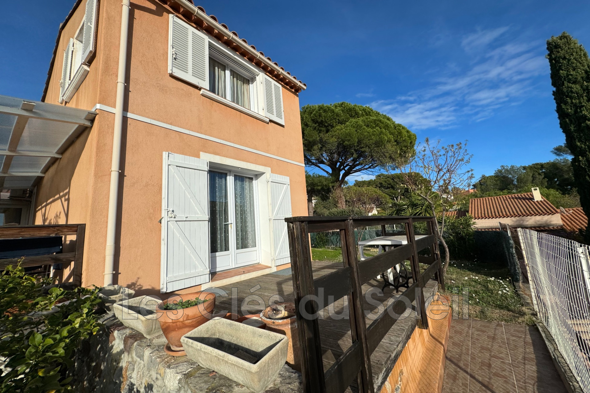 Vente maison 3 chambres Toulon Ortolan 100 m²