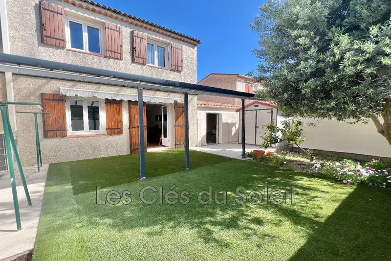maison  4 pièces  La Crau Centre ville   90 m² -   