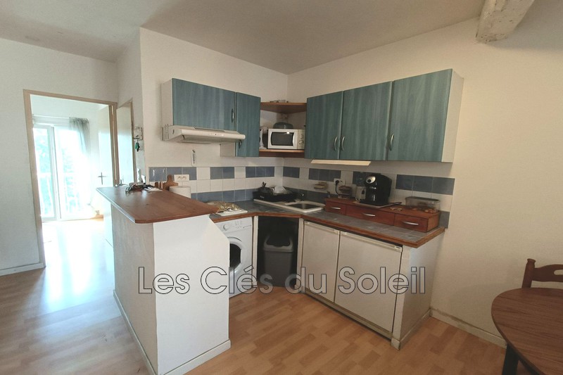 Photo n°3 - Vente appartement Cuers 83390 - 93 000 €