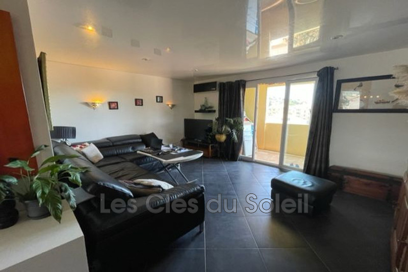 Photo n°2 - Vente appartement Hyères 83400 - 275 000 €