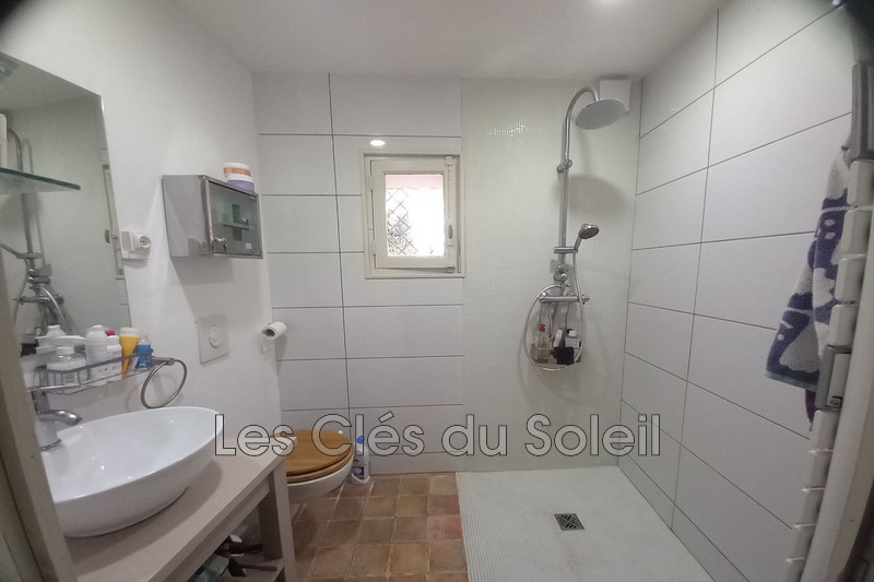 Photo n°7 - Vente maison La Valette-du-Var 83160 - 650 000 €