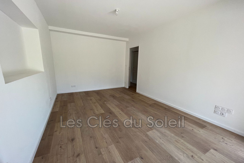 Photo n°2 - Vente appartement La Seyne-sur-Mer 83500 - 210 000 €