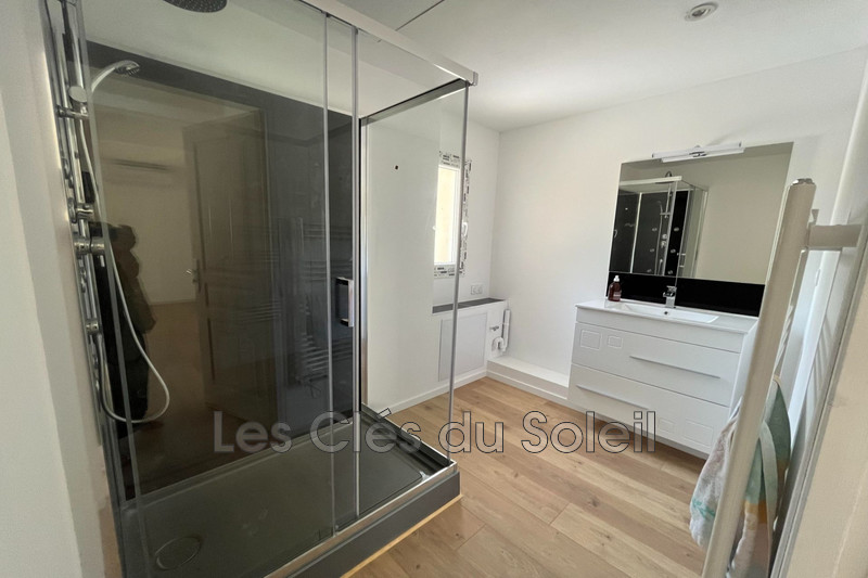 Photo n°4 - Vente appartement La Seyne-sur-Mer 83500 - 210 000 €