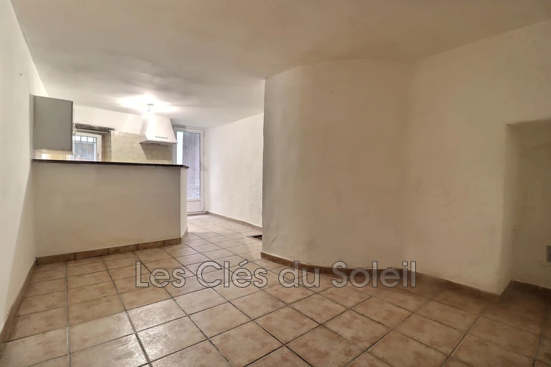 appartement  2 pièces  Brignoles   43 m² -   