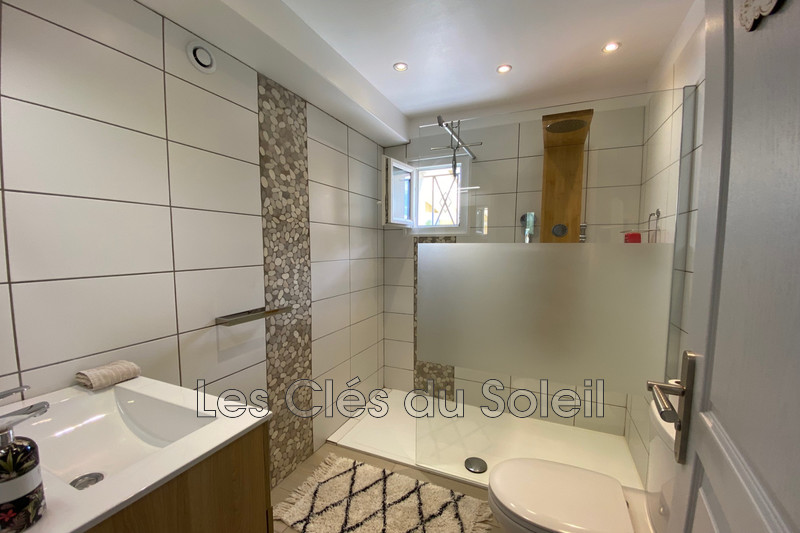 Photo n°12 - Vente Maison villa Besse-sur-Issole 83890 - 599 000 €