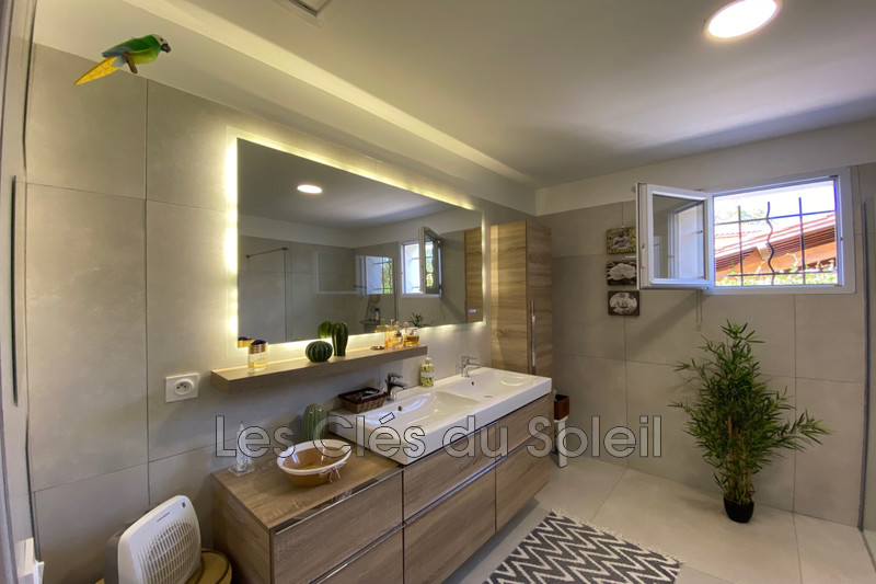 Photo n°9 - Vente Maison villa Besse-sur-Issole 83890 - 599 000 €
