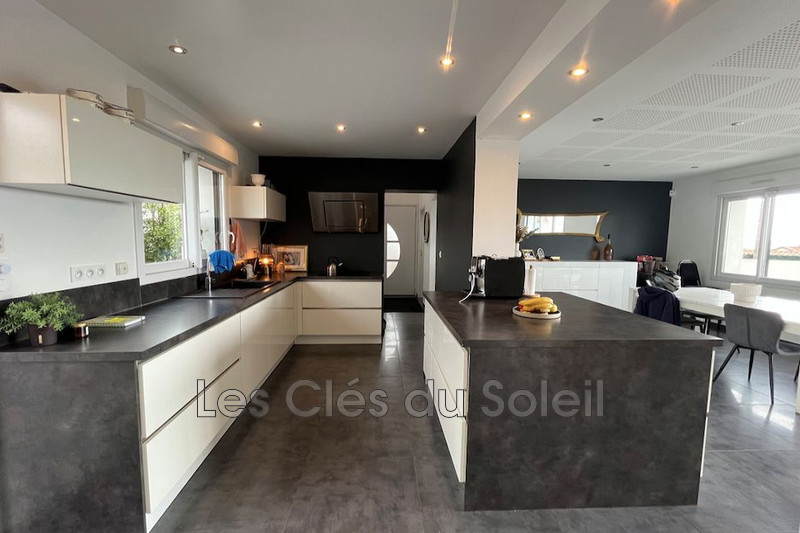 maison  6 pièces  La Valette-du-Var La platrière  170 m² -   