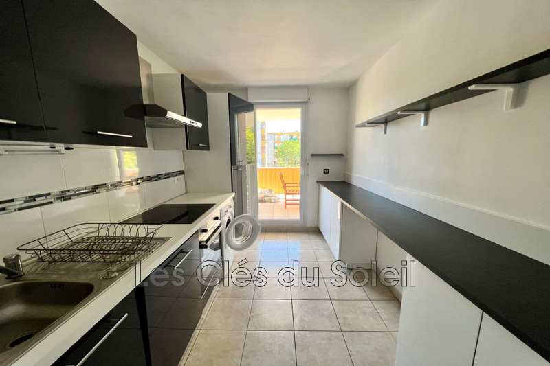 Photo n°3 - Vente appartement Hyères 83400 - 225 000 €