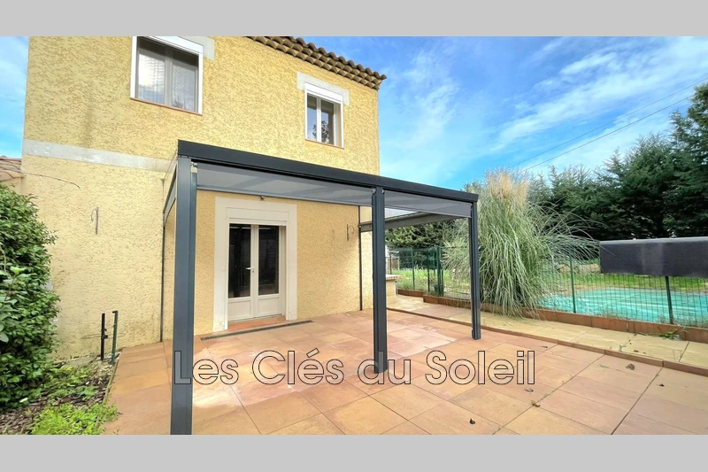 maison  5 pièces  Brignoles College paul cezanne  90 m² -   