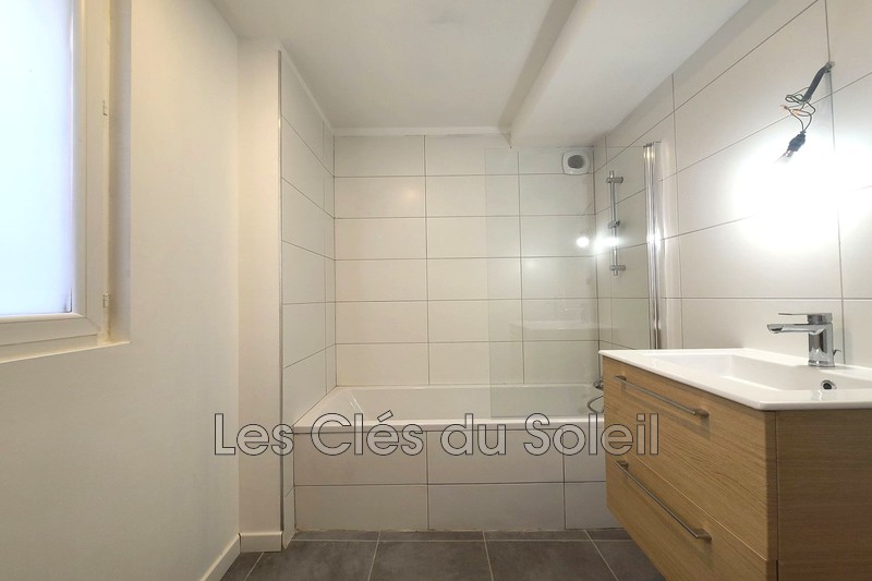 Photo n°2 - Commerce Cuers 83390 - 280 000 €