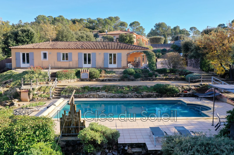 maison  6 pièces  Garéoult   135 m² -   