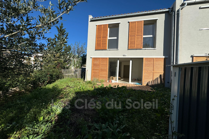 maison  Solliès-Pont   79 m² -   