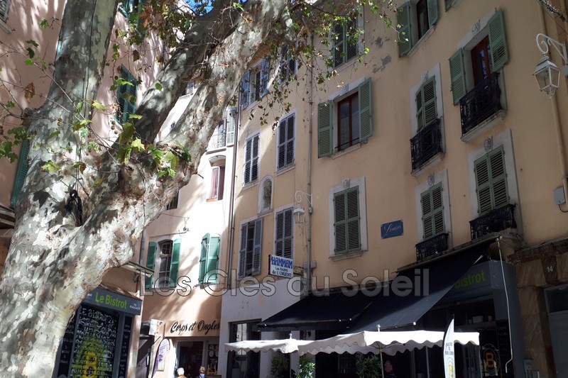 Photo n°1 - Vente Appartement immeuble Toulon 83000 - 755 000 €