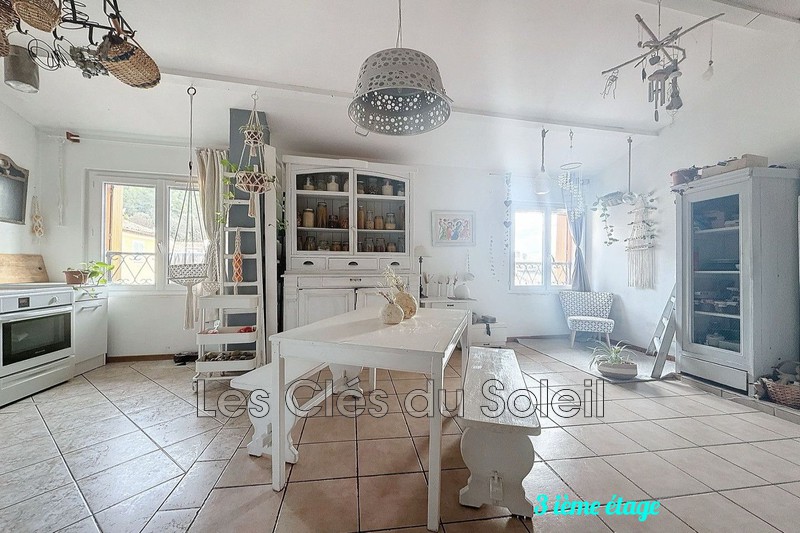 immeuble  14 pièces  Montfort-sur-Argens   250 m² -   