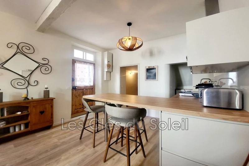 appartement  3 pièces  Bandol Centre-ville  48 m² -   