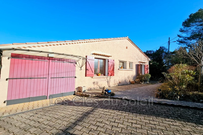 maison  Tourves   67 m² -   