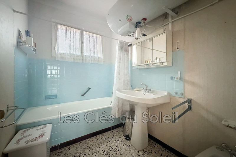 Photo n°9 - Vente maison Tourves 83170 - 315 000 €