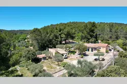 Photos  Maison à vendre Cotignac 83570