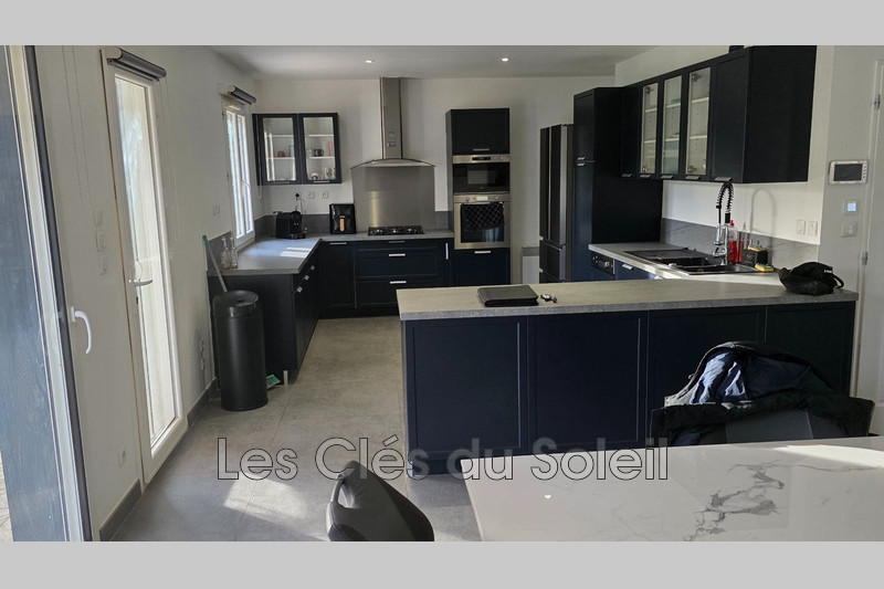 Photo n°2 - Vente maison Hyères 83400 - 578 000 €