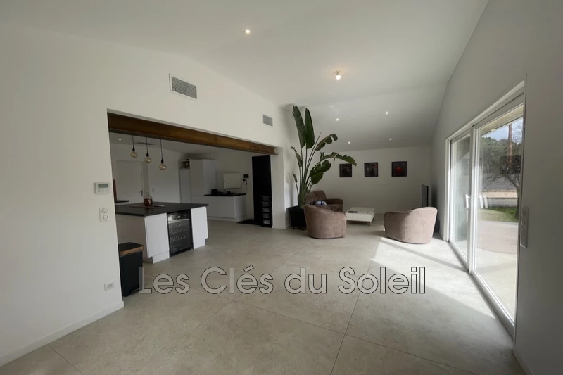 Vente maison La Roquebrussanne  