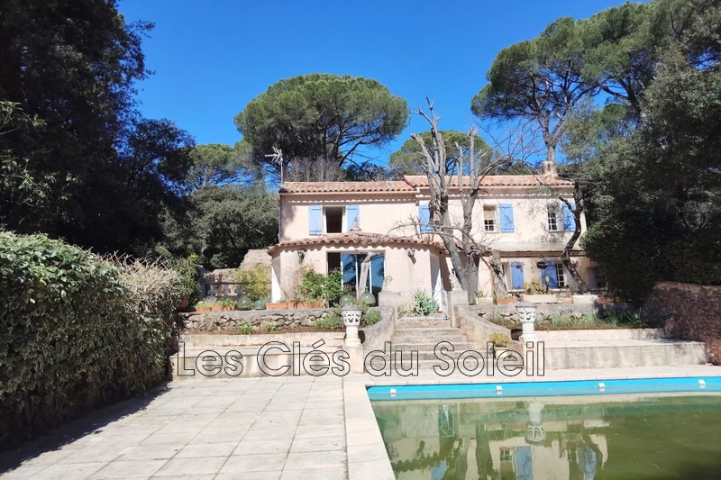 maison  6 pièces  Brignoles   163&nbsp;m&sup2; -   