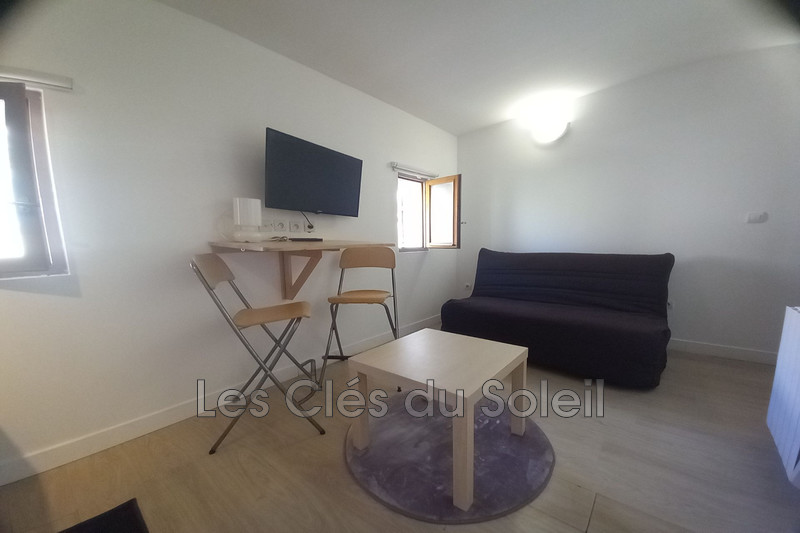 appartement  3 pièces  Pignans   51 m² -   