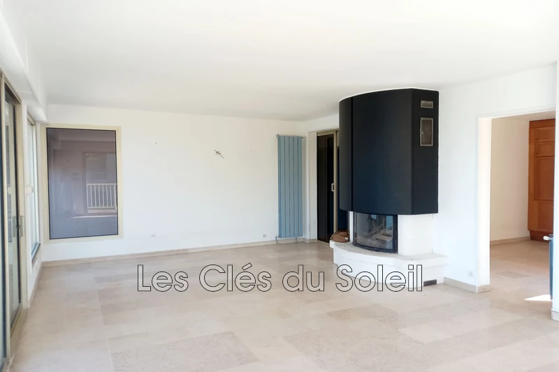 Photo n°4 - Vente Maison villa contemporaine Six-Fours-les-Plages 83140 - 1 830 000 €