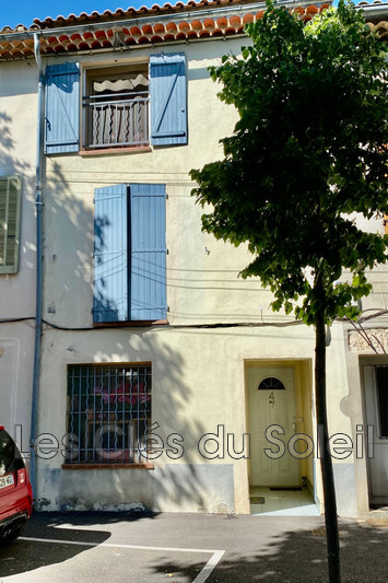 maison  6 pièces  Garéoult   152 m² -   