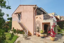 Photos Maison à vendre La Londe-les-Maures 83250